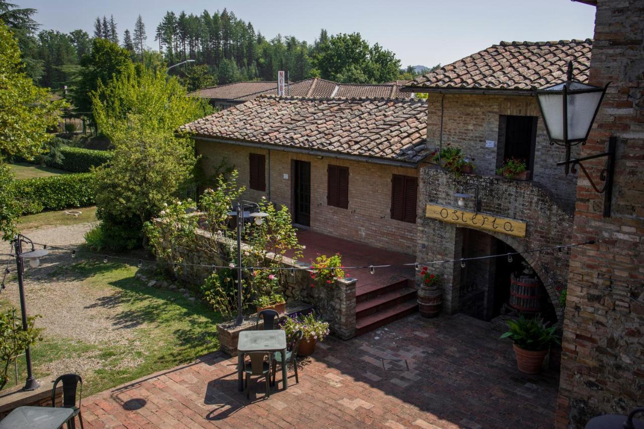 Albergo Ristorante Da Vestro Monticiano Exterior foto